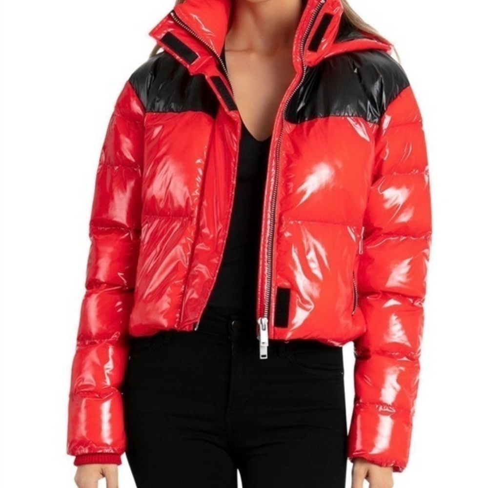 Bagatelle NYC cropped glossy puffer jacket